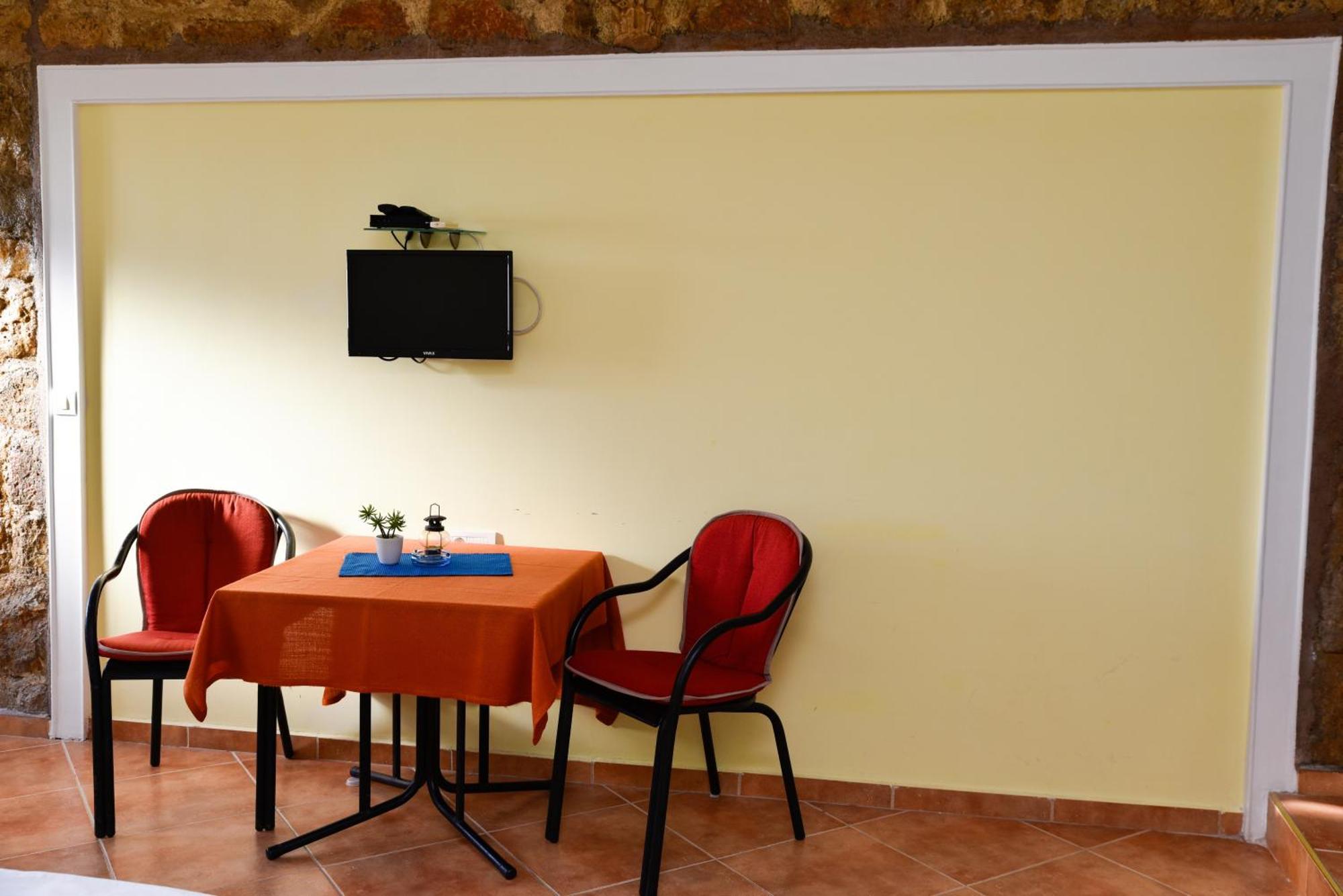 Apartments Susanna Ulcinj Rum bild