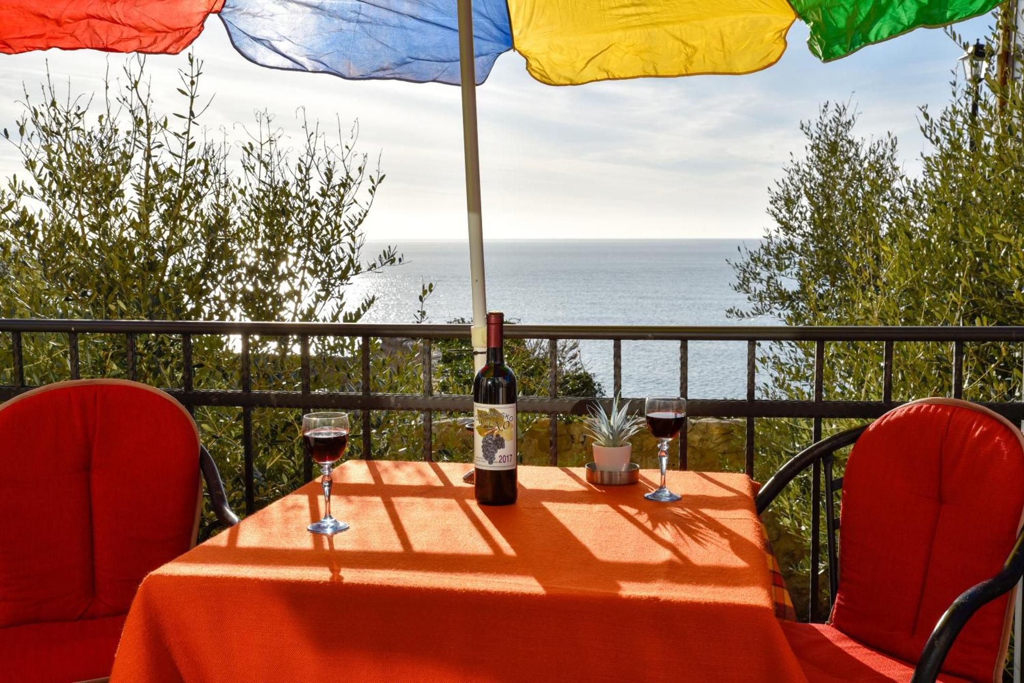 Apartments Susanna Ulcinj Rum bild