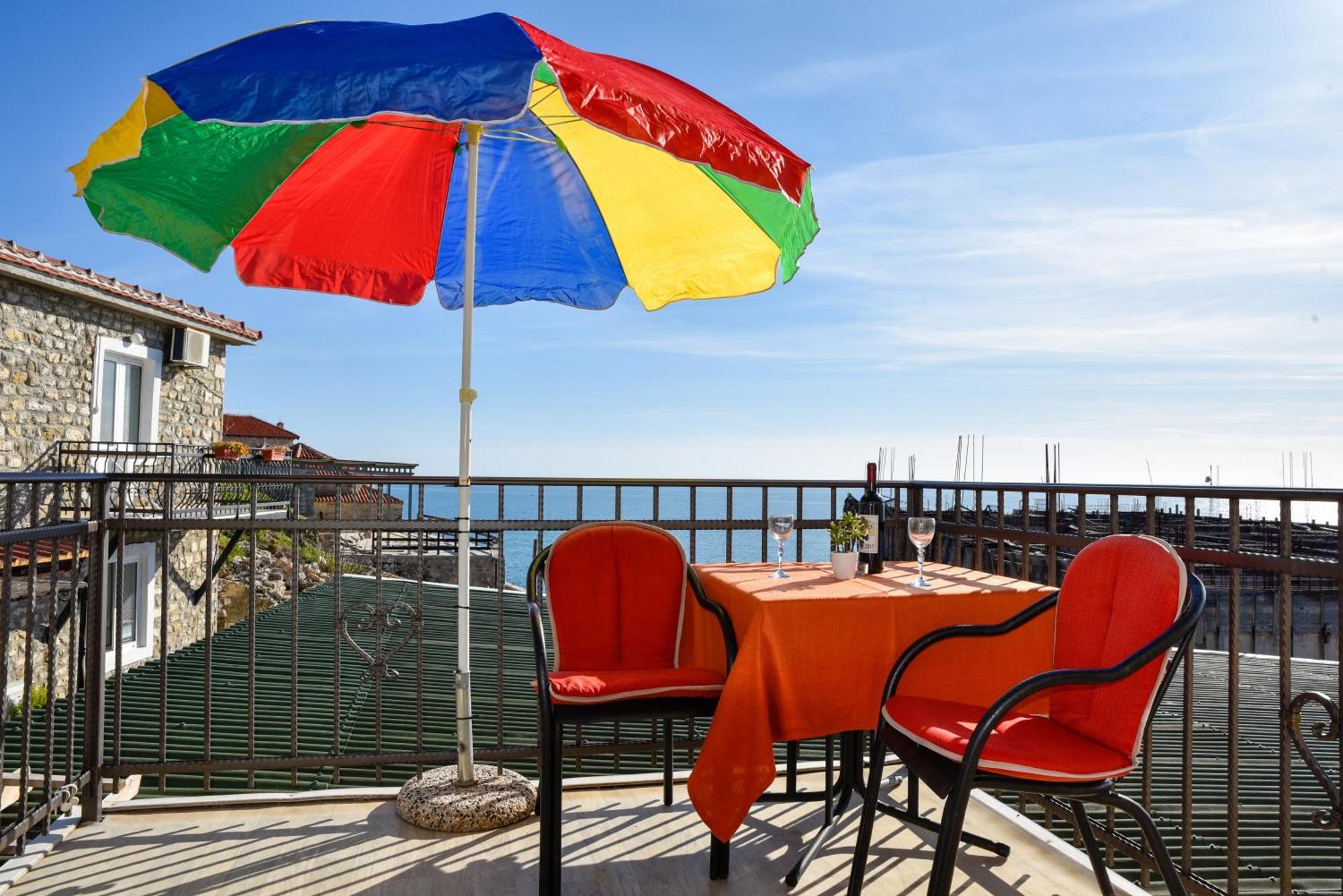 Apartments Susanna Ulcinj Rum bild
